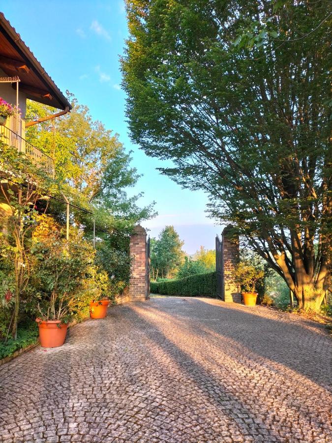 Sotto La Luna Bruna B&B Cocconato Exterior photo
