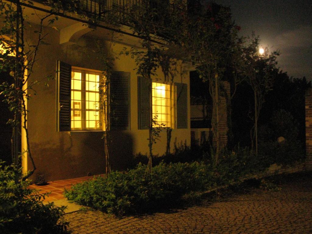 Sotto La Luna Bruna B&B Cocconato Exterior photo